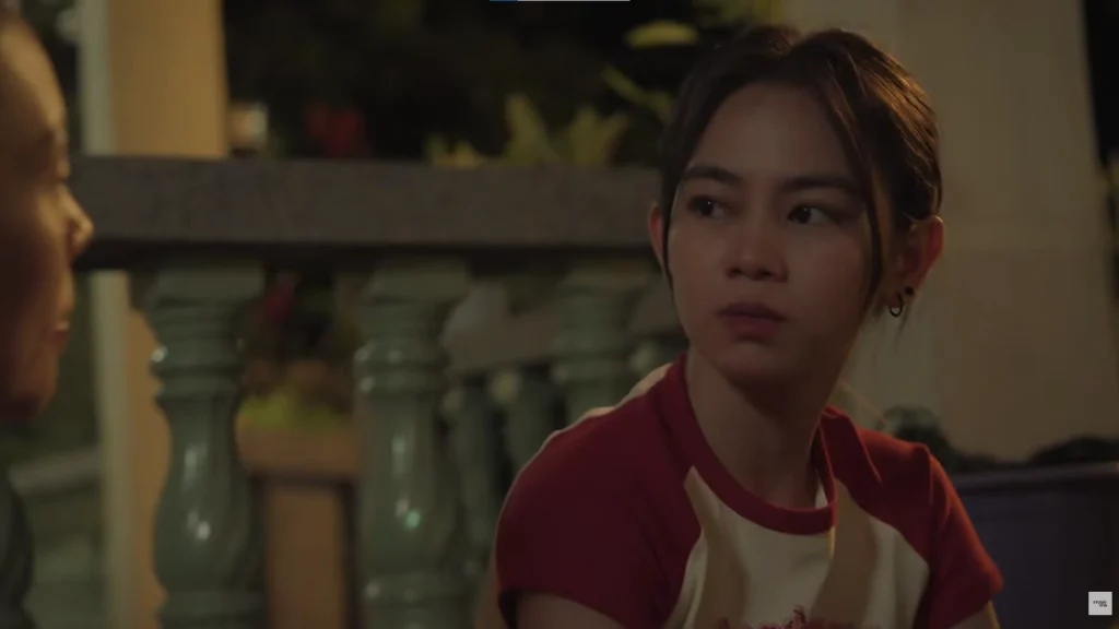 Ashtine Olviga as Blessie and Claudine Barretto as her mother in a dramatic scene from Viva One's Bahay-bahayan.